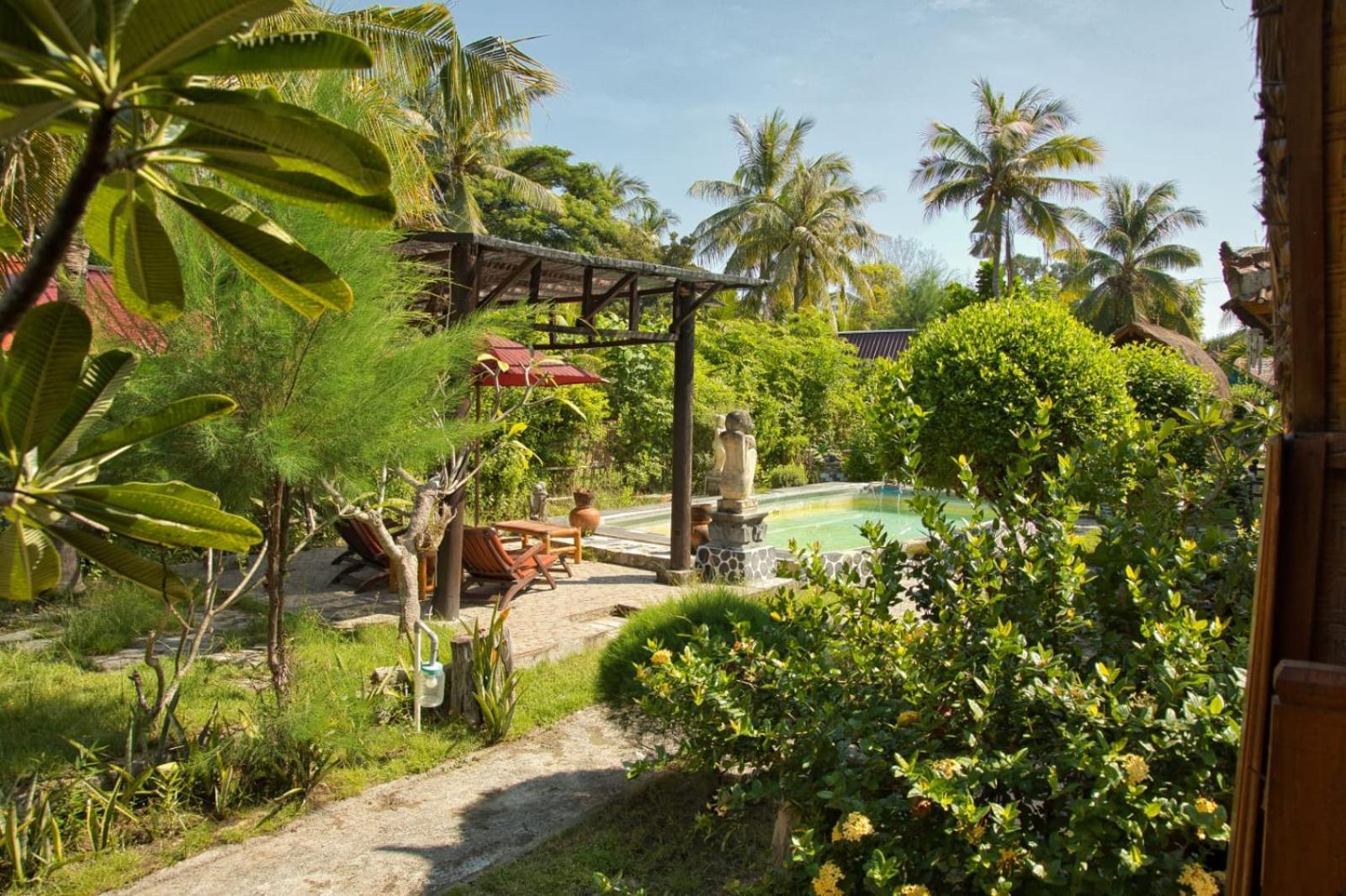 Bunga Bungalows Gili Meno Exterior photo