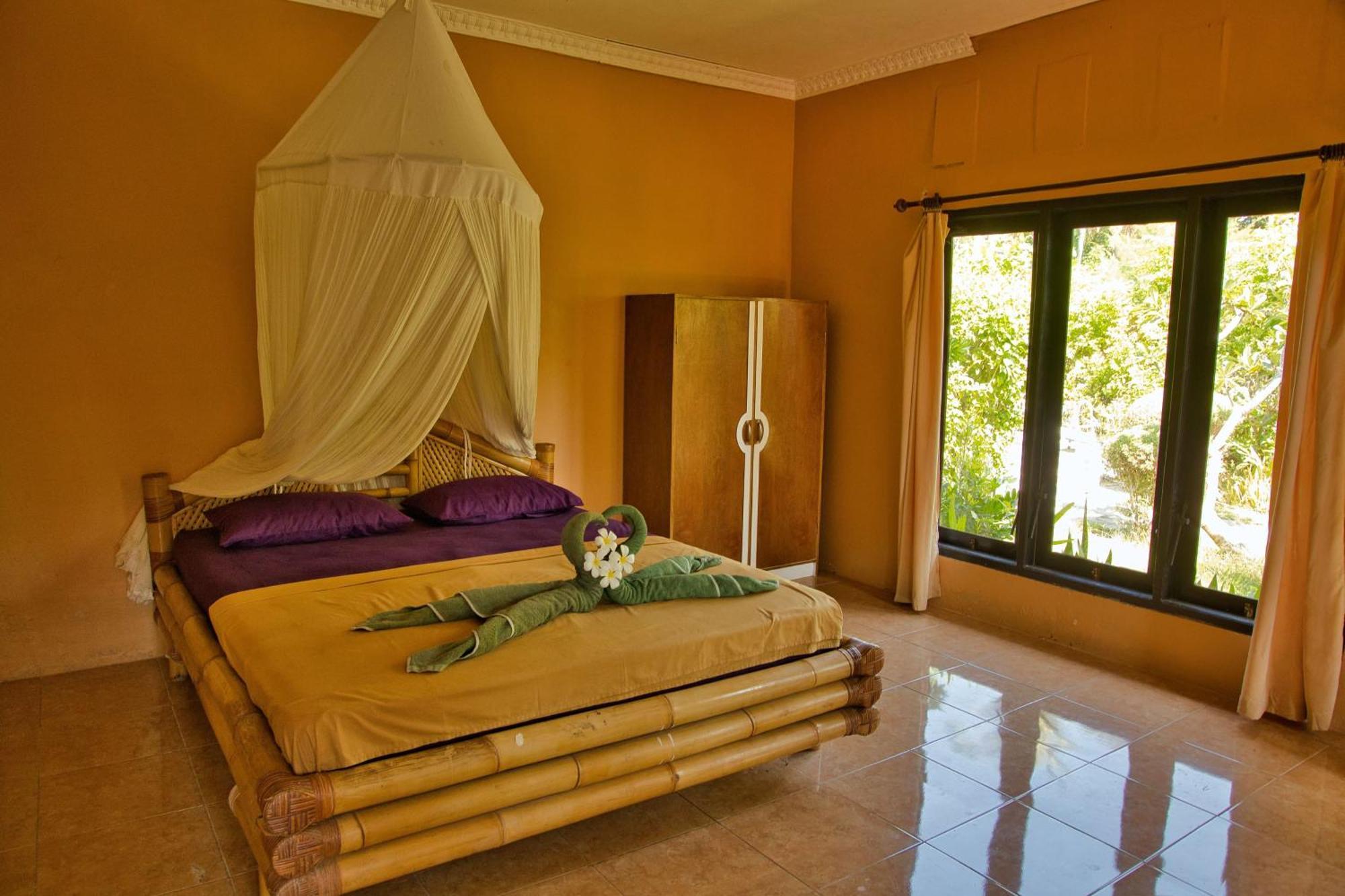 Bunga Bungalows Gili Meno Exterior photo